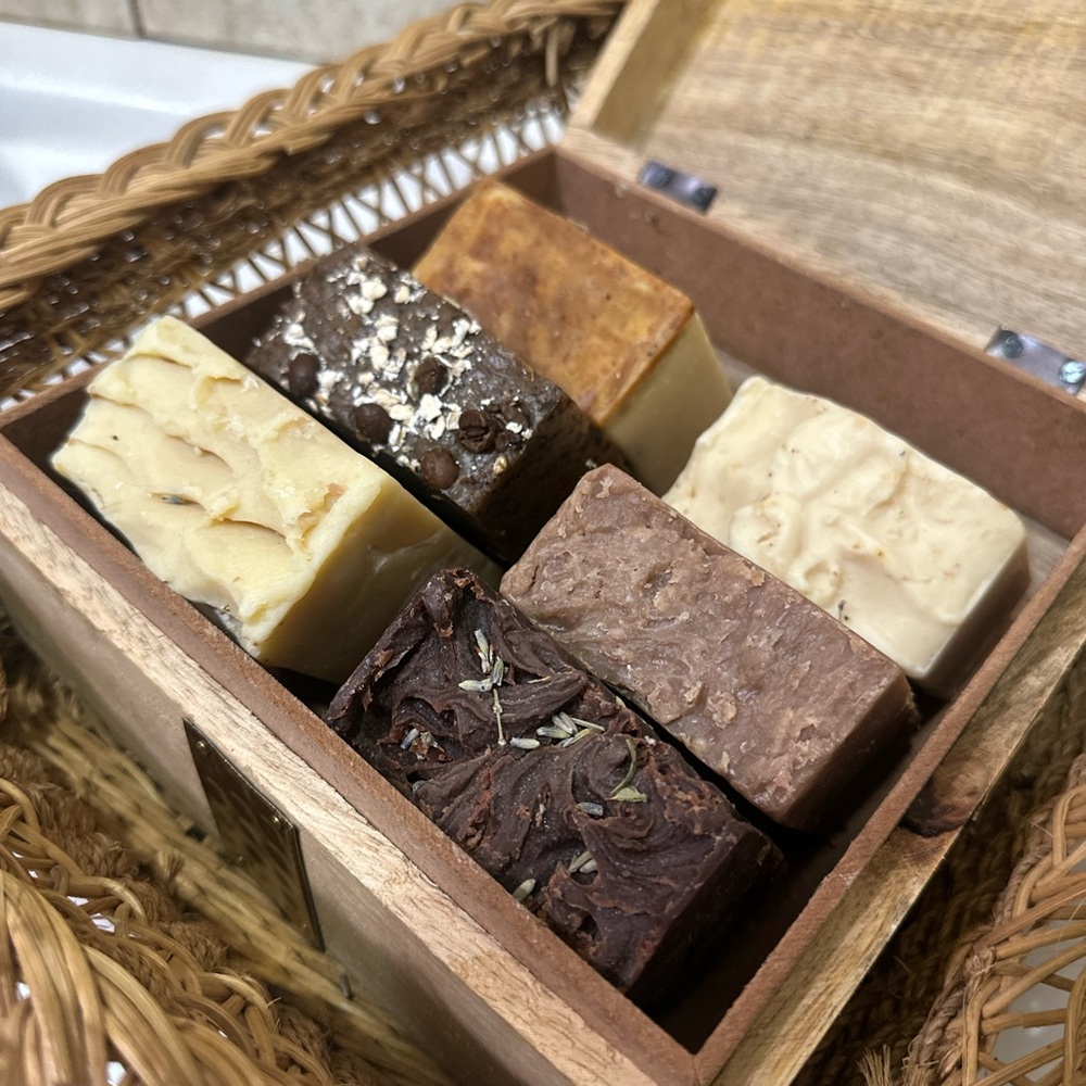 Natural Artisan Soap Set - Box of 4 Bars